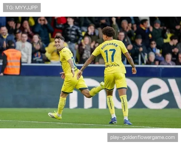 即时战报:比利亚雷亚尔开场闪击,经典4-4-2菱形中场迅速打开局面